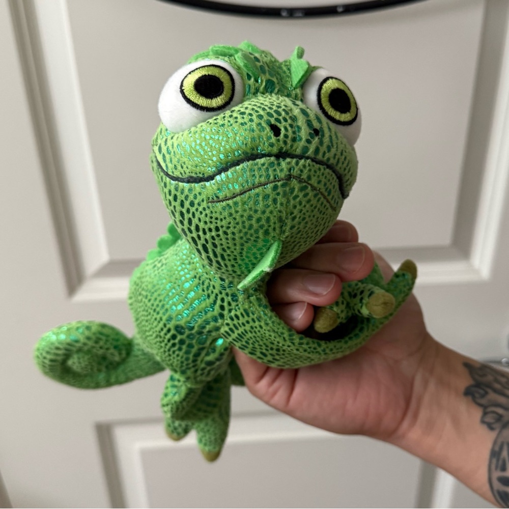 Disney Parks Pascal Snuggle Snapper plush from Tangled
